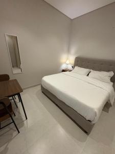 استوديو راقٍ بموقع استراتيجي في شمال الرياض قرب المترو والطُرُق الرئيسية