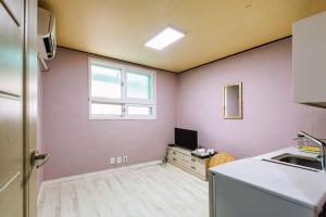 Eulwangri Suwanee Pension