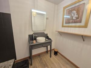 Maisons d'hotes Le Cellier gite nature 6 pers les Herbiers : photos des chambres