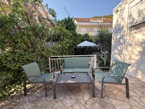 Al Mare Vacation Home