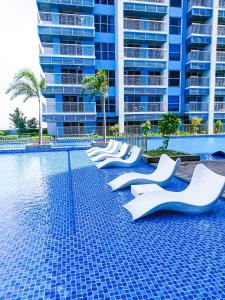 Luxurious 2BR near Solaire, Okada, Airport