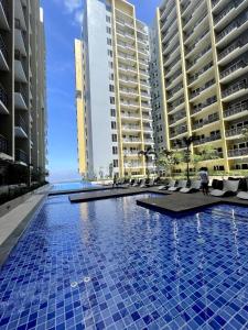 Luxurious 2BR near Solaire, Okada, Airport