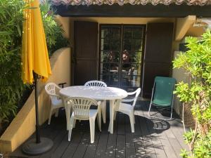 Studio avec jardin proche plages saint clair Lavandou