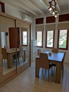 Sunset Apartment II