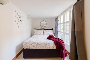 Trevi Fountain - Modern Suite in 17th-century Palazzo