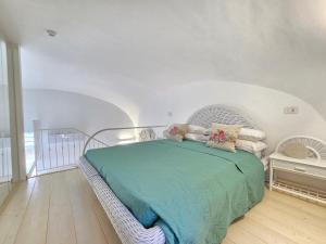 Grazy Home - Bright new Apt with Terrace and Jacuzzi
