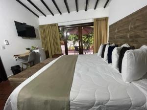 Aguacatala Hotel Boutique