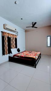 Naadi Nest - 2 Bed Room Service Apartment