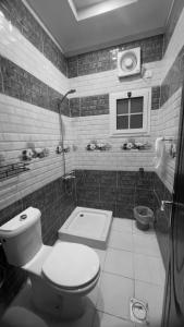 Apartment with bed room and salon