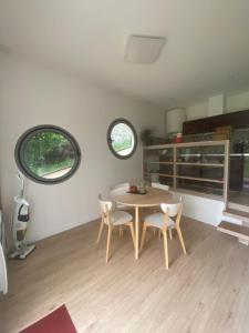 Appartements Maison sous le noyer : photos des chambres