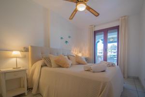 Mediterranea 11 Vera Playa Jardines tus momentos frente al mar