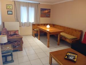 Antonia family house near Airport