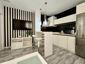 GATU Alquiladores "preferente para mayores de 21 años y familias"