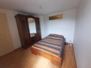 Maisons de vacances Keranna, une maison entre riviere et foret : photos des chambres