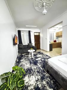 Spacious studio Bamburi