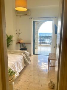 Selini Apartments Mani