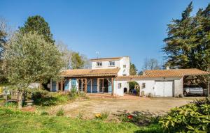 Maisons de vacances Cozy Home In Notre Dame De Riez : photos des chambres