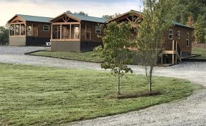 Moore Road Cabin 3 Pet Friendly