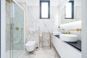 Villas VILLA PIBONSON - Villa d Exception a Mougins - Luxe, Piscine et Spa : photos des chambres