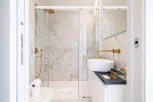 Villas VILLA PIBONSON - Villa d Exception a Mougins - Luxe, Piscine et Spa : photos des chambres
