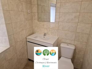 Carbonças River Apartments