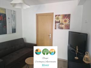 Carbonças River Apartments