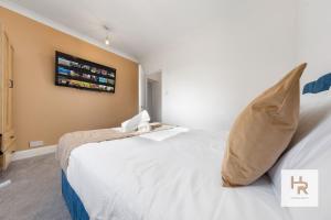 Prime Location - Stylish Retreat - WIFI & Netflix