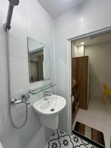 Toà nhà - căn hộ mini Trung tâm thành phố HCM