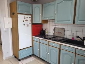 Appartement 3 pièces proche de la mer et centre avec parking privatif