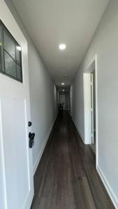 Homey 2Bed 1Bath Home in Quiet Neighborhood