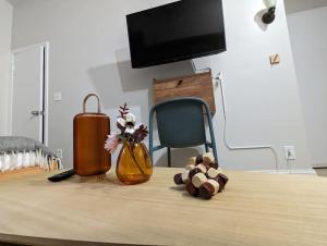 Tranquil South End Studio