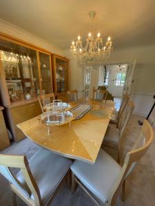 Beautiful 6 Bedroom House Oxford City