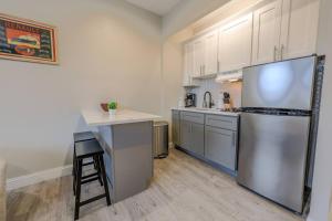 Spacious Studio Apt South End