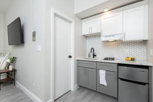 Charming South End Studio Apt