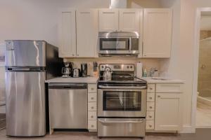 Serene Studio Close to MGH