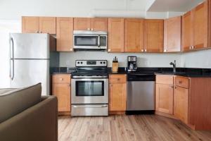 Bold and Spacious 2 Bed in Boston Financial District