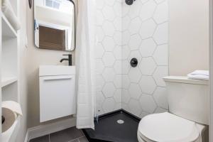 Lovely South End Studio