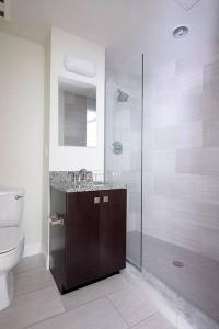 Lavish FIDI 2br 2ba Close to everything