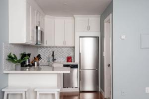 Cozy Back Bay Studio and Close to Fenway