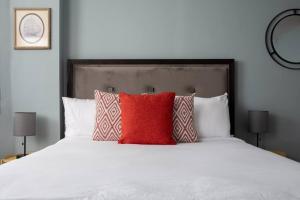 Cozy Back Bay Studio and Close to Fenway