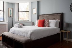 Cozy Back Bay Studio and Close to Fenway