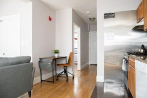 Airy 1BR Walkable to Everywhere in Boston