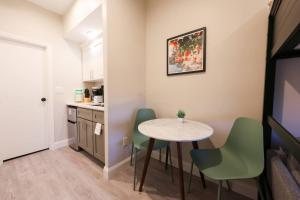 Loft Bed Studio Prudential Area