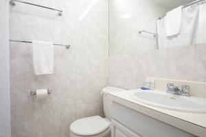 Simple 1BR steps to Boston Common and South End