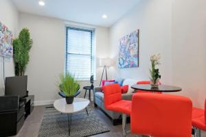 Simple 1br Financial District Keyless Entry