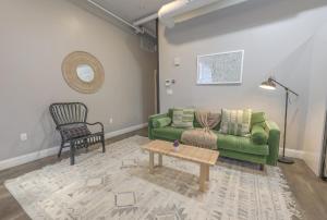Flexible Stay Historic Loft Near Boston Common