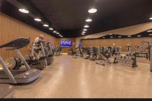 Castle beach studio,tennis court and swimming pool with beach access