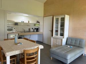 Au fil de leau - Sur la rive de pont Miny