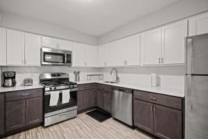 Elegant Escape Prime Location & Style