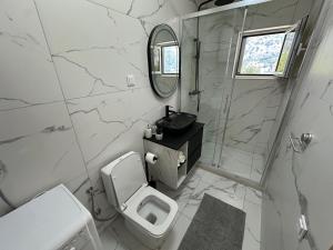 Studio apartment with pool